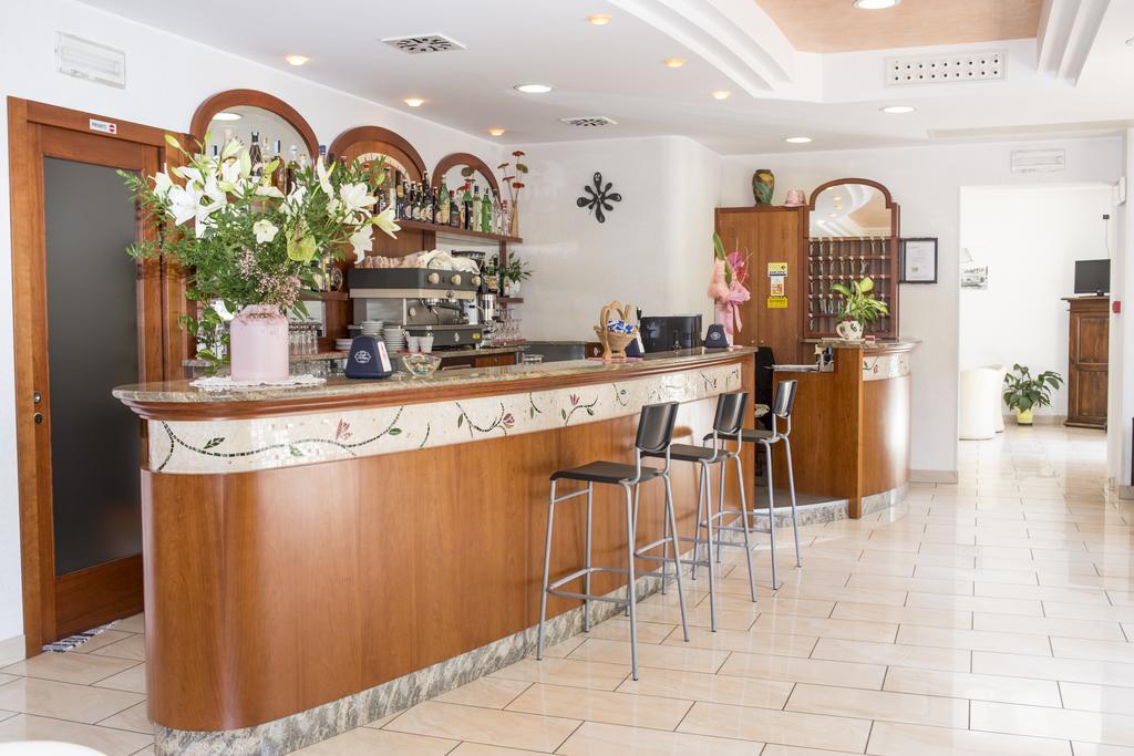 Silvia Hotel