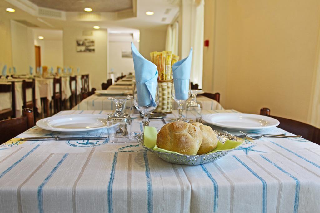 Hotel Silvia 3*