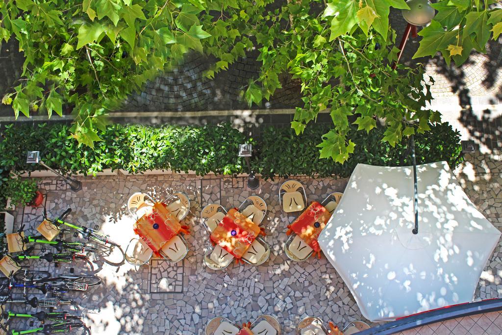 Silvia Hotel