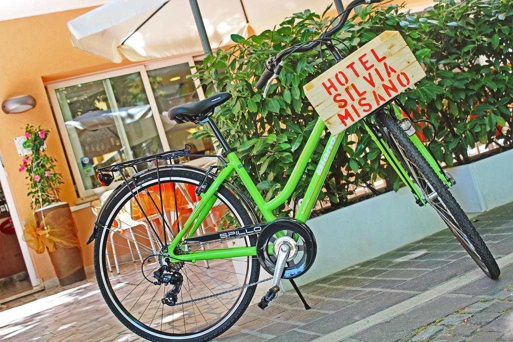 Hotel Silvia 3*